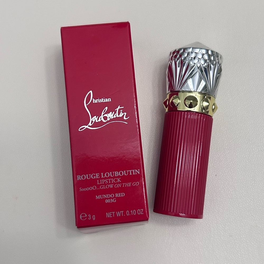 Christian Louboutin Red Lipstick - SooooO… Glow on the go — Mundo Red 003G - Picture 2 of 5